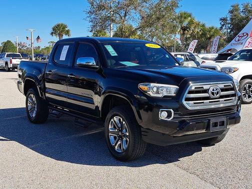 2016 Toyota Tacoma SR