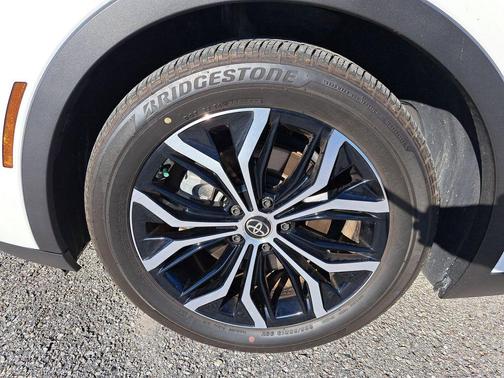 2023 Toyota Crown XLE