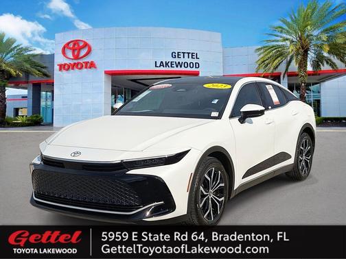 2023 Toyota Crown XLE