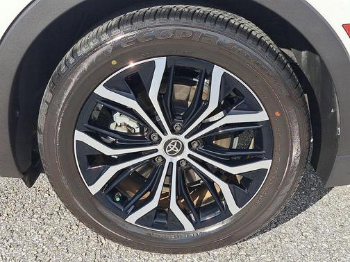 2023 Toyota Crown XLE