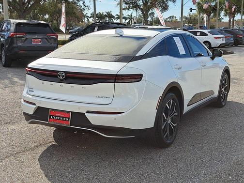 2023 Toyota Crown XLE