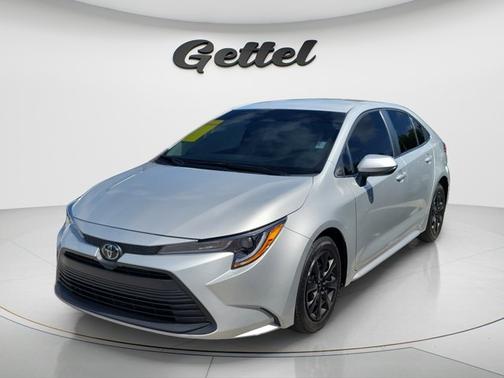 Classic Silver Metallic 2025 Toyota Corolla LE