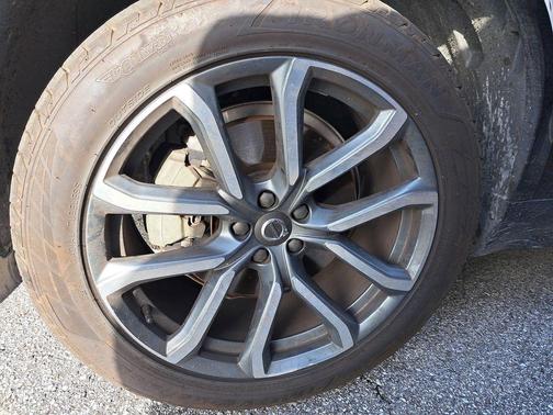 2019 Volvo XC90 T5 Momentum