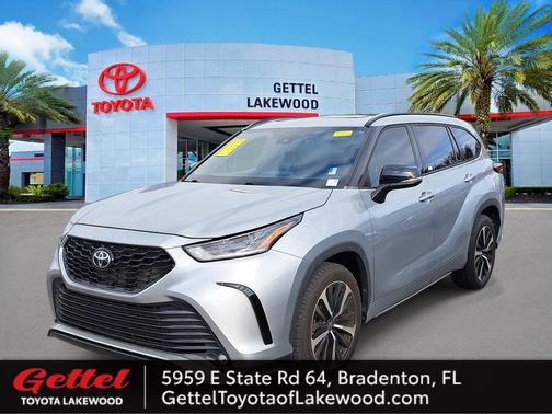 2022 Toyota Highlander XSE