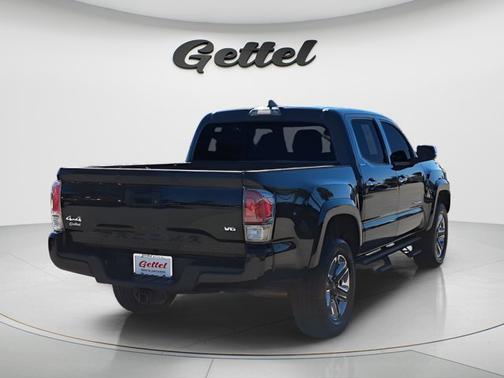 2016 Toyota Tacoma SR