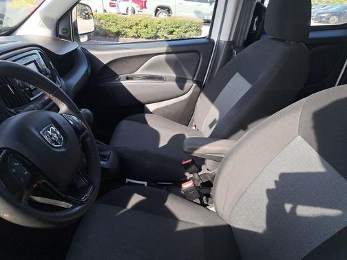 2022 RAM ProMaster City Base