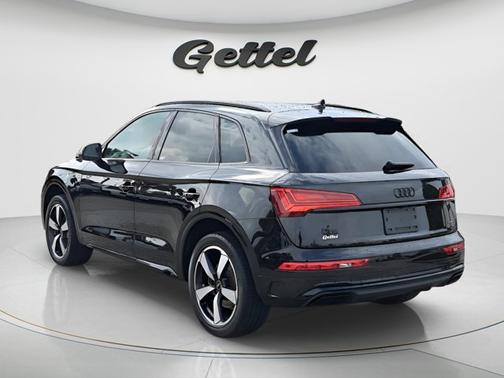2023 Audi Q5 45 S line quattro Premium