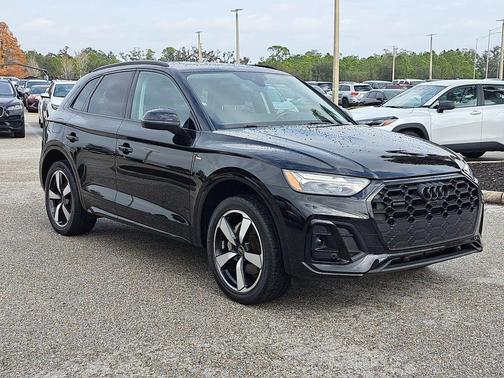 2023 Audi Q5 45 S line quattro Premium