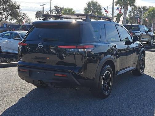 2025 Nissan Pathfinder Rock Creek