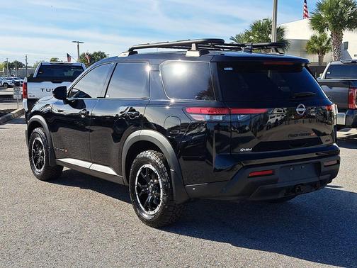 2025 Nissan Pathfinder Rock Creek