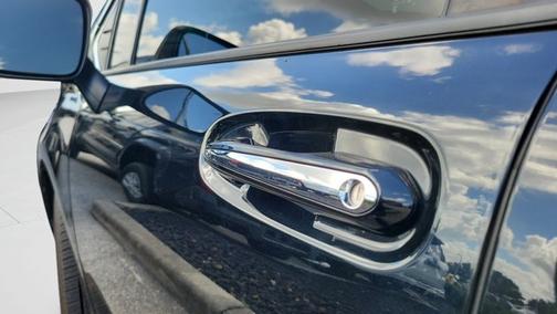 Midnight Black Metallic 2021 Toyota Sienna XLE