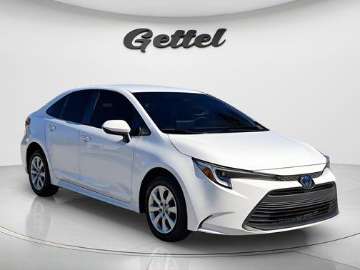 2024 Toyota Corolla Hybrid LE