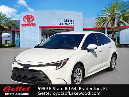 2024 Toyota Corolla Hybrid LE