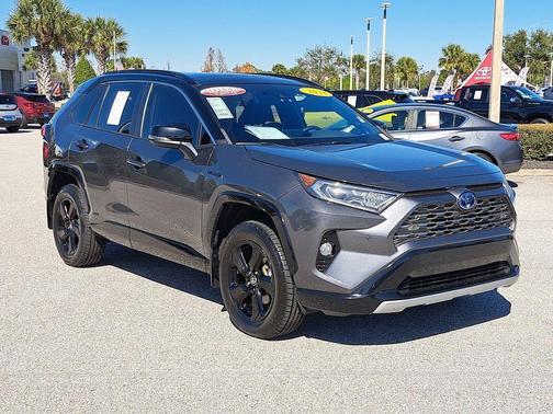 2021 Toyota RAV4 Hybrid XSE