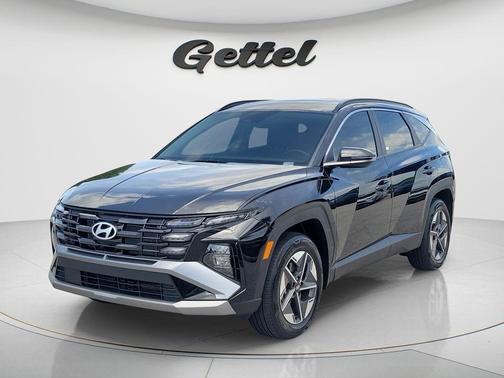 Phantom Black 2025 Hyundai TUCSON SEL Convenience