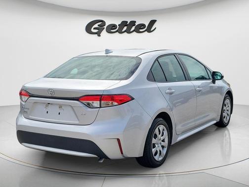 Classic Silver Metallic 2020 Toyota Corolla LE