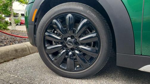 British Racing Green 2022 MINI Countryman Cooper S