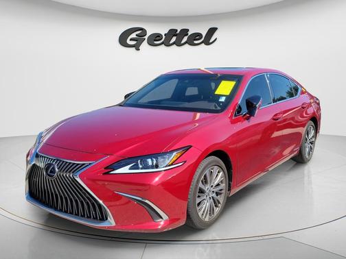 Matador Red Mica 2021 Lexus ES 300h 300H