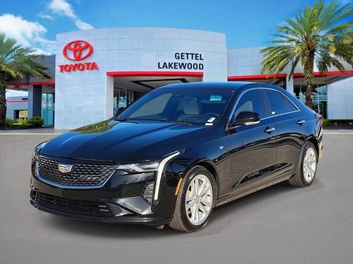 2023 Cadillac CT4 Luxury