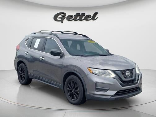 Gun Metallic 2018 Nissan Rogue SV