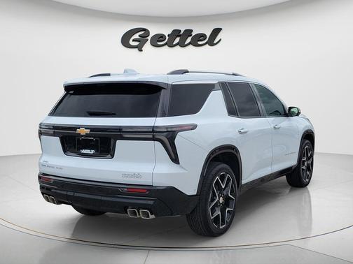 Polar White 2026 Chevrolet Traverse High Country