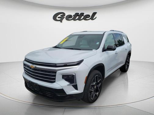 Polar White 2026 Chevrolet Traverse High Country
