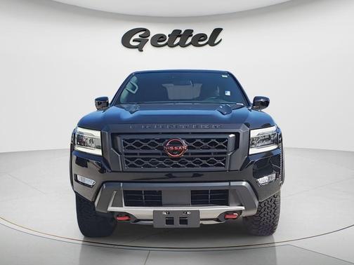 Black 2022 Nissan Frontier PRO-4X