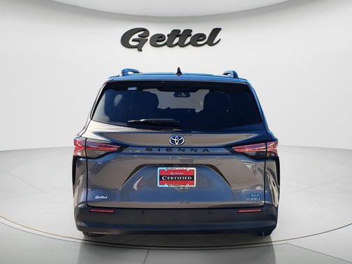 2022 Toyota Sienna XLE