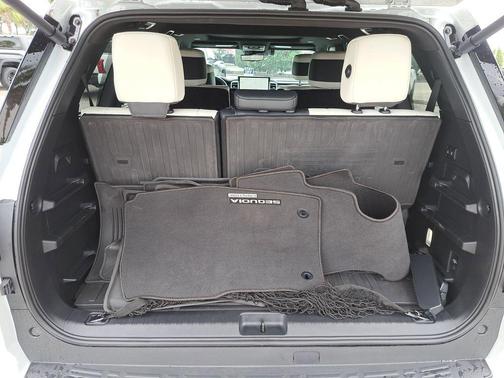 2024 Toyota Sequoia Capstone