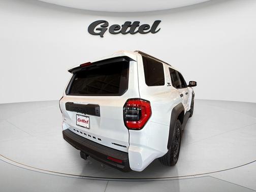 Ice 2026 Toyota 4Runner Hybrid TRD Off Road Premium