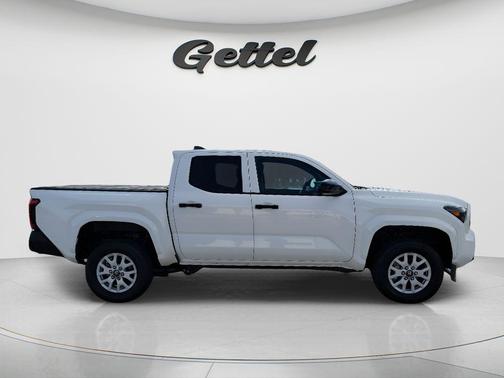 Ice 2025 Toyota Tacoma SR