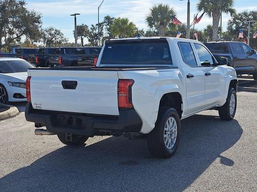 2024 Toyota Tacoma SR