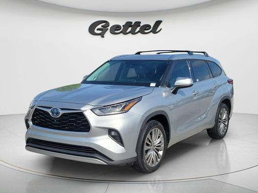Celestial Silver Metallic 2021 Toyota Highlander Hybrid Platinum