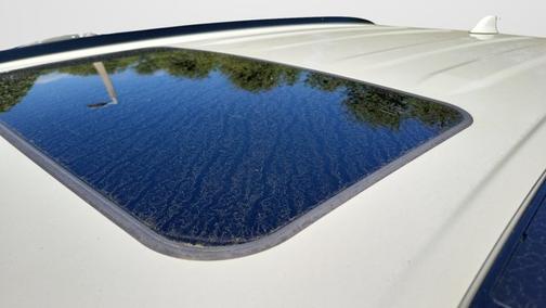 Blizzard Pearl 2021 Toyota RAV4 Hybrid XLE Premium