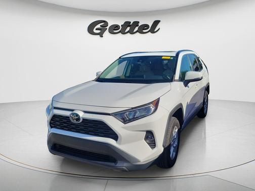 Super White 2021 Toyota RAV4 XLE