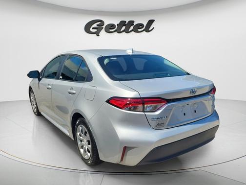 Classic Silver Metallic 2023 Toyota Corolla LE