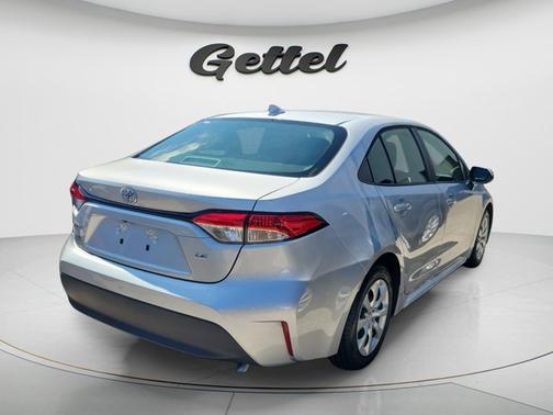 Classic Silver Metallic 2023 Toyota Corolla LE