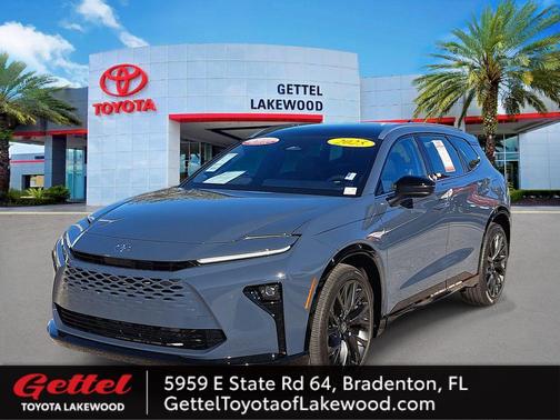 2025 Toyota Crown Signia LIMITED