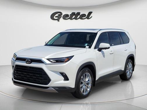 Pearl 2026 Toyota Grand Highlander