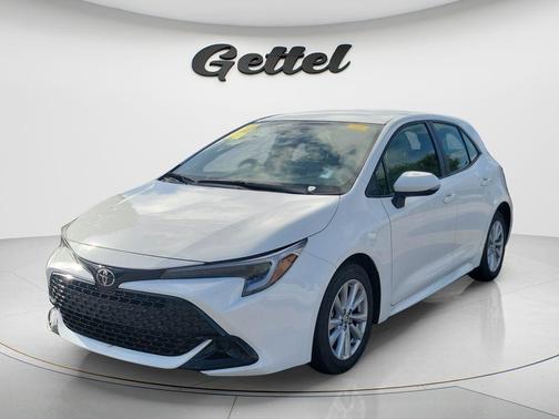 Ice 2025 Toyota Corolla Hatchback SE