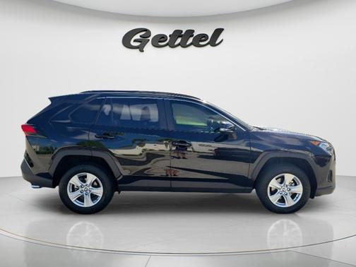 Midnight Black Metallic 2019 Toyota RAV4 XLE