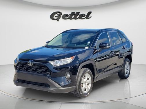 Midnight Black Metallic 2019 Toyota RAV4 XLE