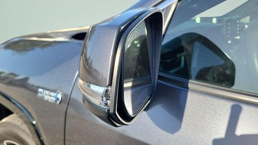 Magnetic Gray Metallic 2022 Toyota RAV4 Prime SE