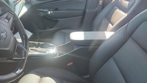 Crimson Metallic 2025 Chevrolet Trax 2RS