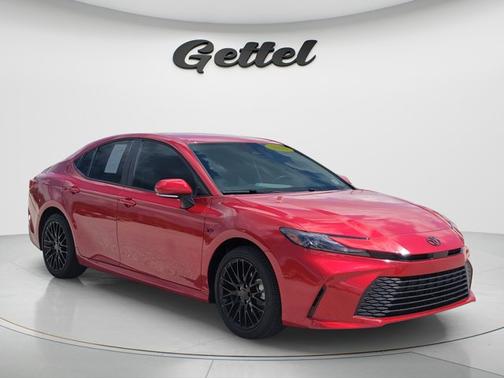 Red 2025 Toyota Camry LE
