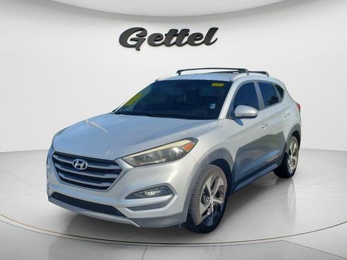 Molten Silver 2017 Hyundai TUCSON Sport