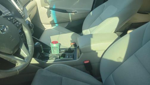 Molten Silver 2017 Hyundai TUCSON Sport