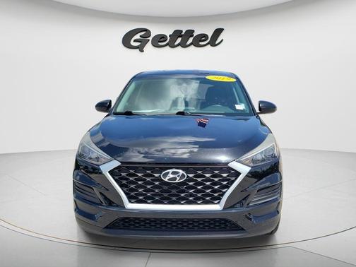 Black Noir Pearl 2019 Hyundai TUCSON SE