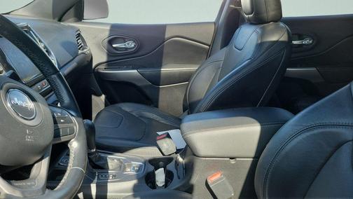 Diamond Black 2020 Jeep Cherokee Limited