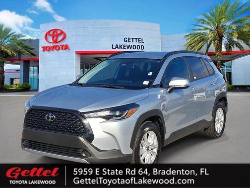 2023 Toyota Corolla Cross LE